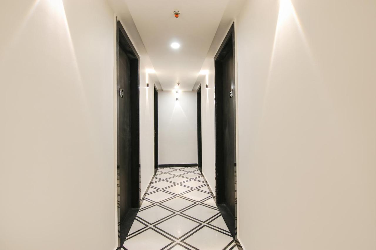 Fabhotel Greysky Neu-Delhi Exterior foto