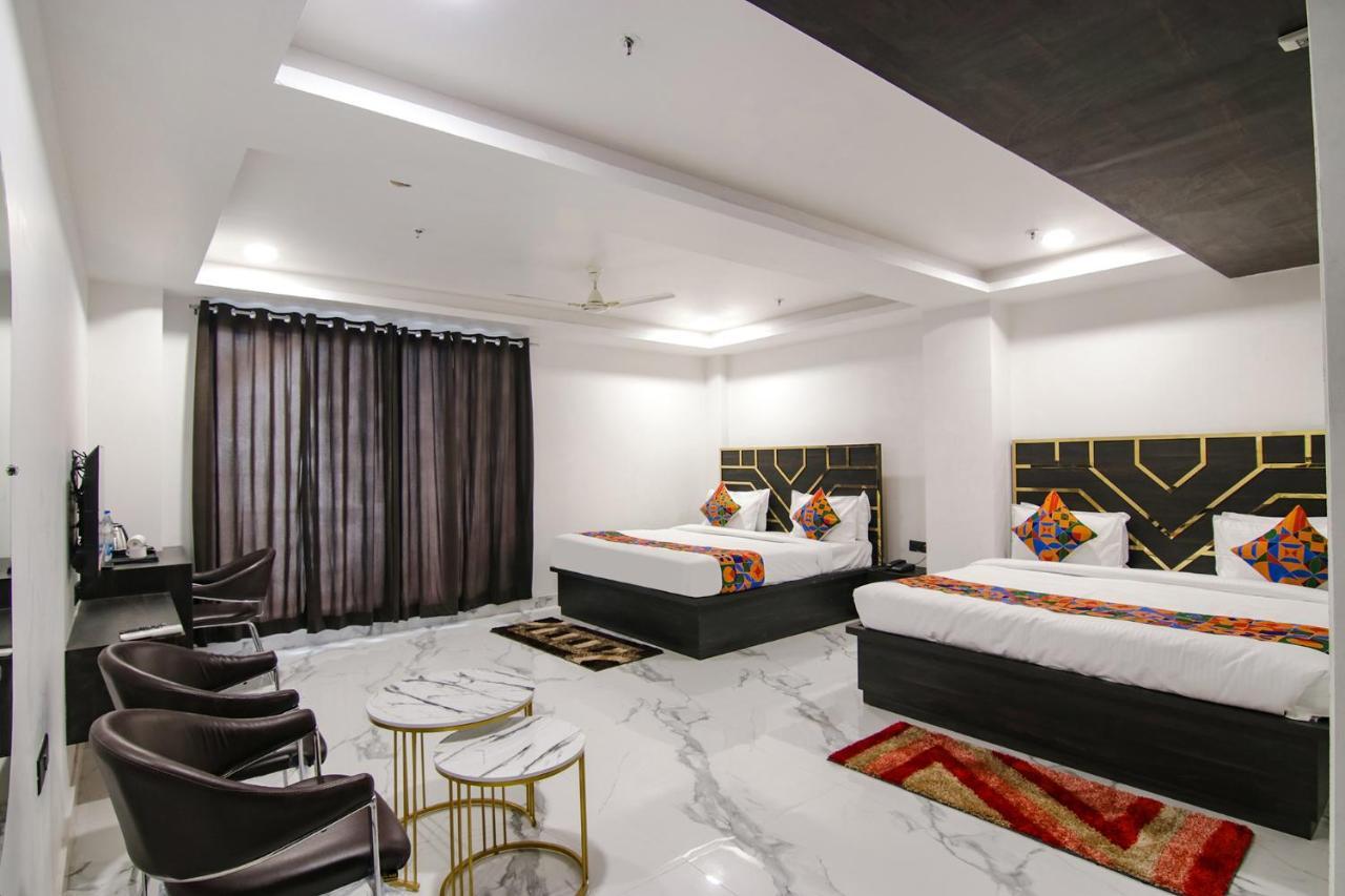 Fabhotel Greysky Neu-Delhi Exterior foto