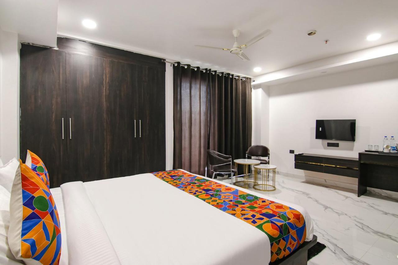 Fabhotel Greysky Neu-Delhi Exterior foto